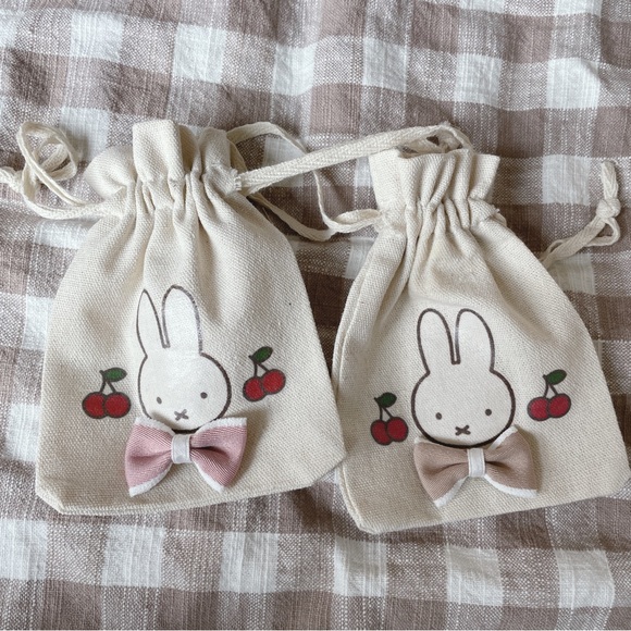Miffy face ribbon mini Kinchaku bag pouch - Picture 2 of 9
